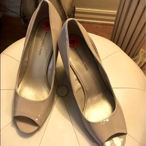 Bandolino Nude 3” wedge heel 9 1/2